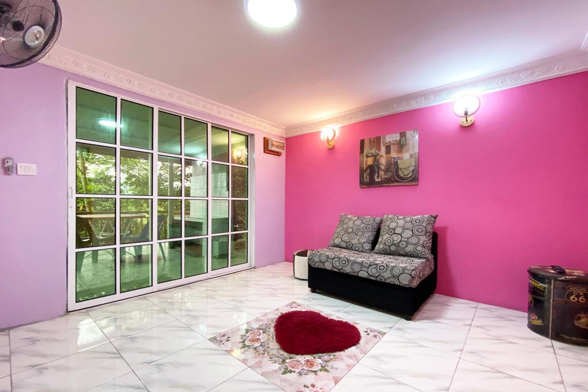 Oyo Home 90285 Pogimpaan Homestay Ranau Eksteriør bilde